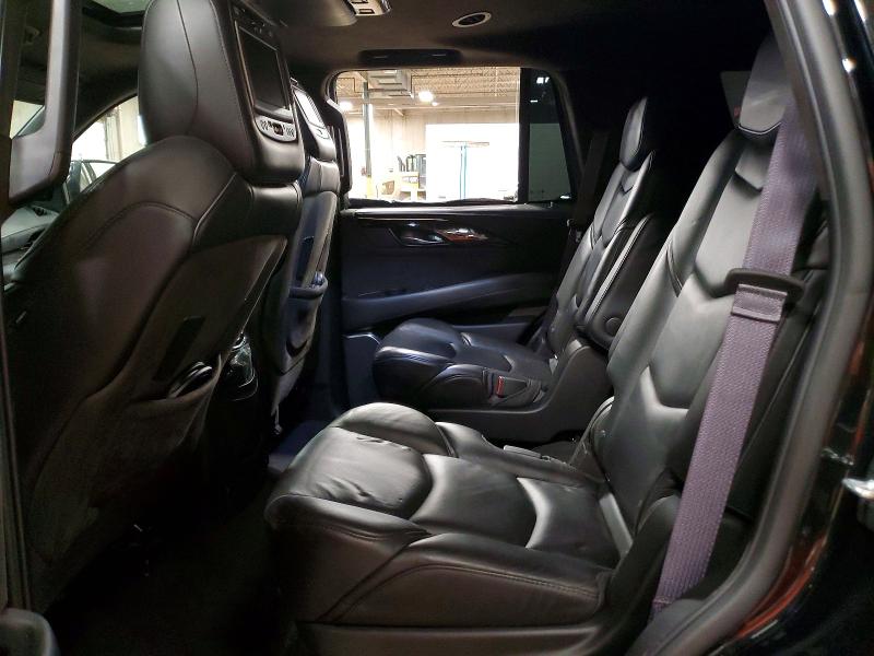 2017 Cadillac Escalade მანქანა იყიდება აუქციონზე, vin: 1GYS4DKJ6HR174621, აუქციონის ნომერი: 77763605