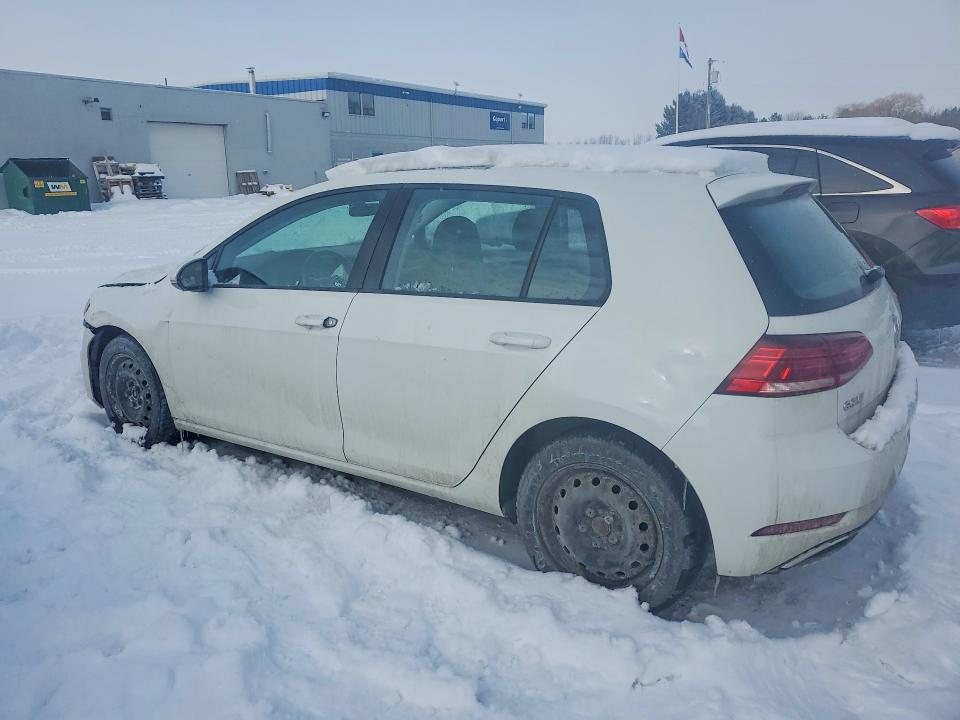75507105 :رقم المزاد ، 3VWG17AU7JM257223 vin ، 2018 Volkswagen Golf مزاد بيع