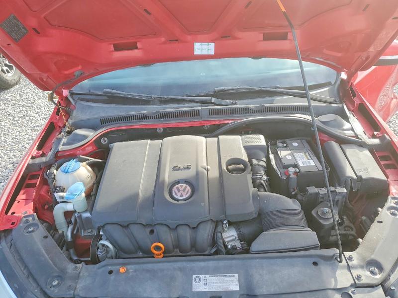 77653265 :رقم المزاد ، 3VWDZ7AJ6BM395967 vin ، 2011 Volkswagen Jetta مزاد بيع