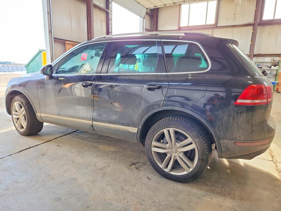 Продажа на аукционе авто 2011 Volkswagen Touareg, vin: WVGDF9BP1BD002345, номер лота: 76486815