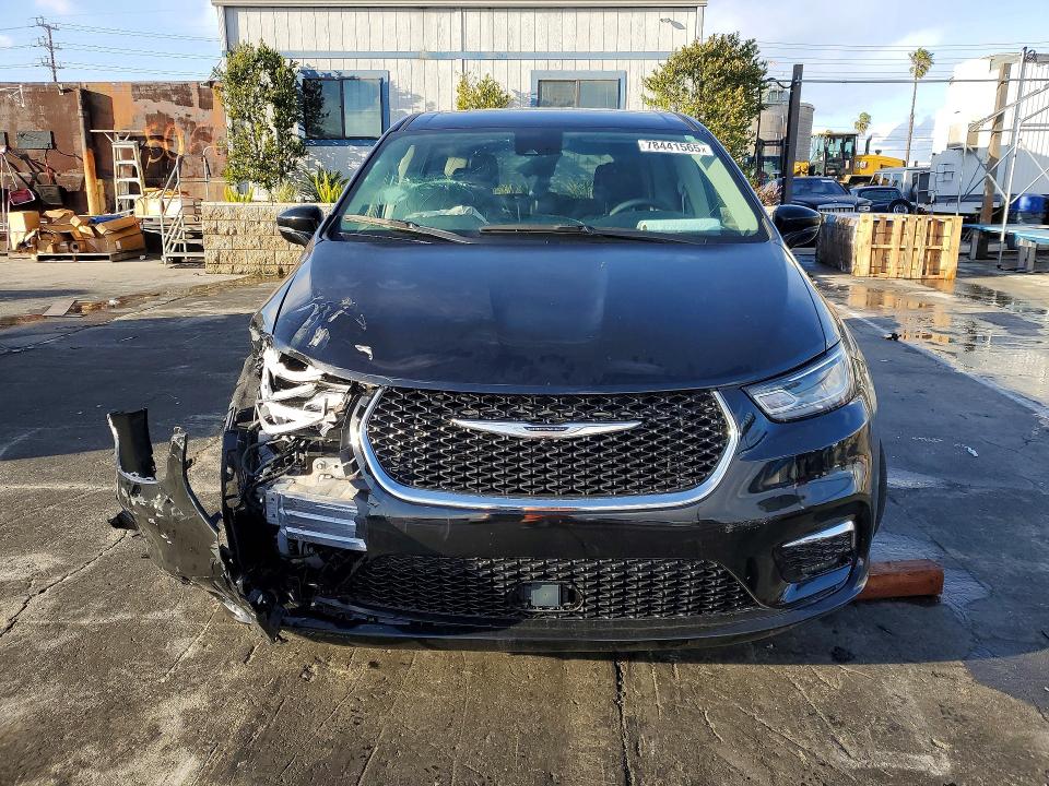 78441565 :رقم المزاد ، 2C4RC1S78RR174657 vin ، 2024 Chrysler Pacifica مزاد بيع