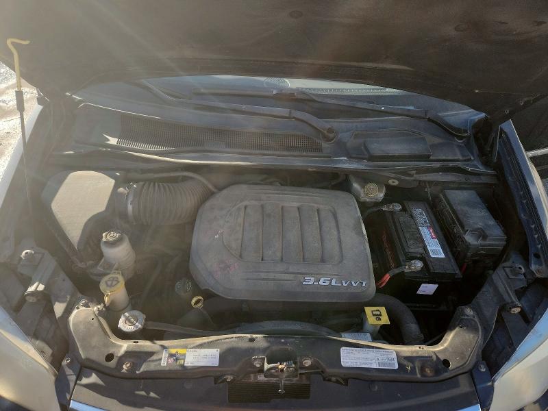 77755575 :رقم المزاد ، 2C4RC1BGXDR744294 vin ، 2013 Chrysler Town & Country مزاد بيع