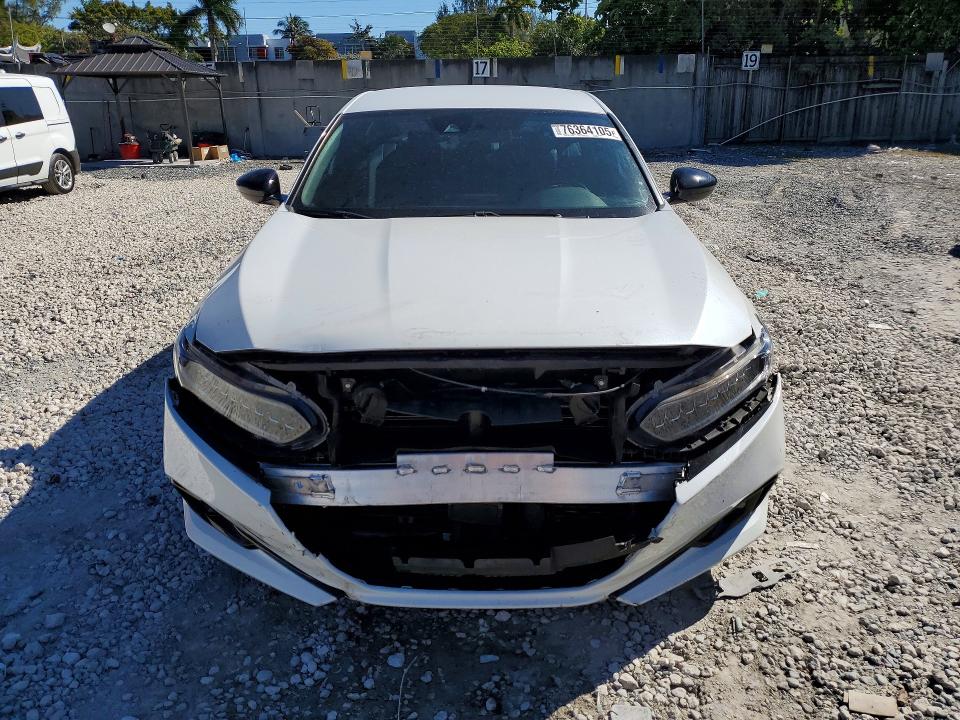 2022 Honda Accord მანქანა იყიდება აუქციონზე, vin: 1HGCV3F23NA027592, აუქციონის ნომერი: 76364105