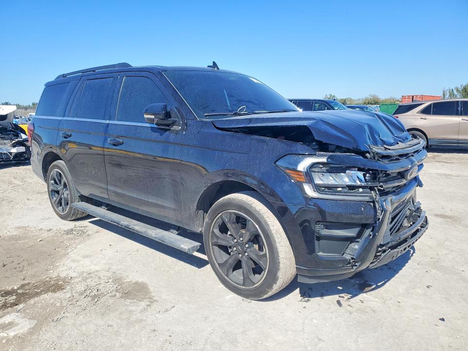 Продажа на аукционе авто 2024 Ford Expedition, vin: 1FMJU1K85REA49658, номер лота: 76026325