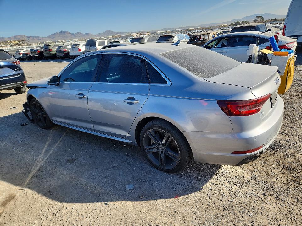 Продажа на аукционе авто 2018 Audi A4, vin: WAUENAF45JN001184, номер лота: 74680255