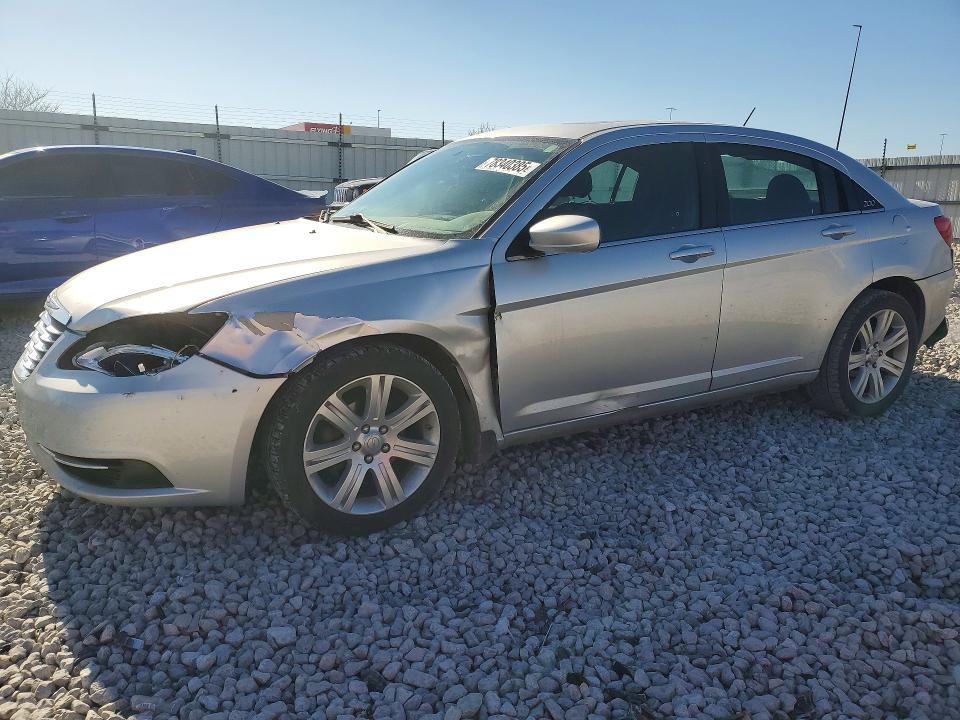 78340385 :رقم المزاد ، 1C3CCBBG5CN276857 vin ، 2012 Chrysler 200 مزاد بيع