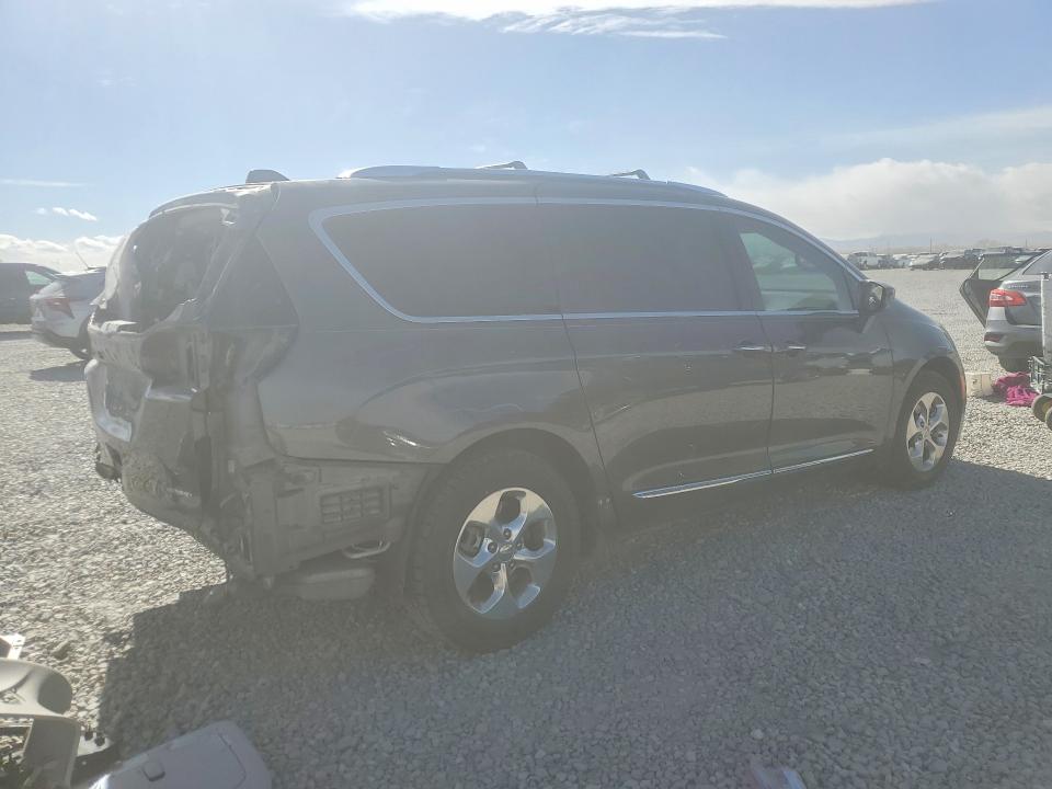 Продаж на аукціоні авто 2019 Chrysler Pacifica, vin: 2C4RC1L72KR508802, номер лоту: 78601815