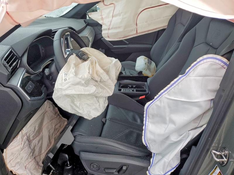 2025 Audi Q3 მანქანა იყიდება აუქციონზე, vin: WA1DECF36S1096780, აუქციონის ნომერი: 78332855