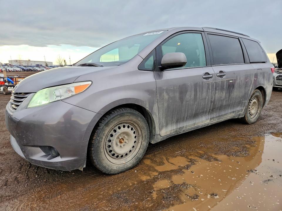 Продаж на аукціоні авто 2016 Toyota Sienna, vin: 5TDKK3DC5GS719633, номер лоту: 76324345