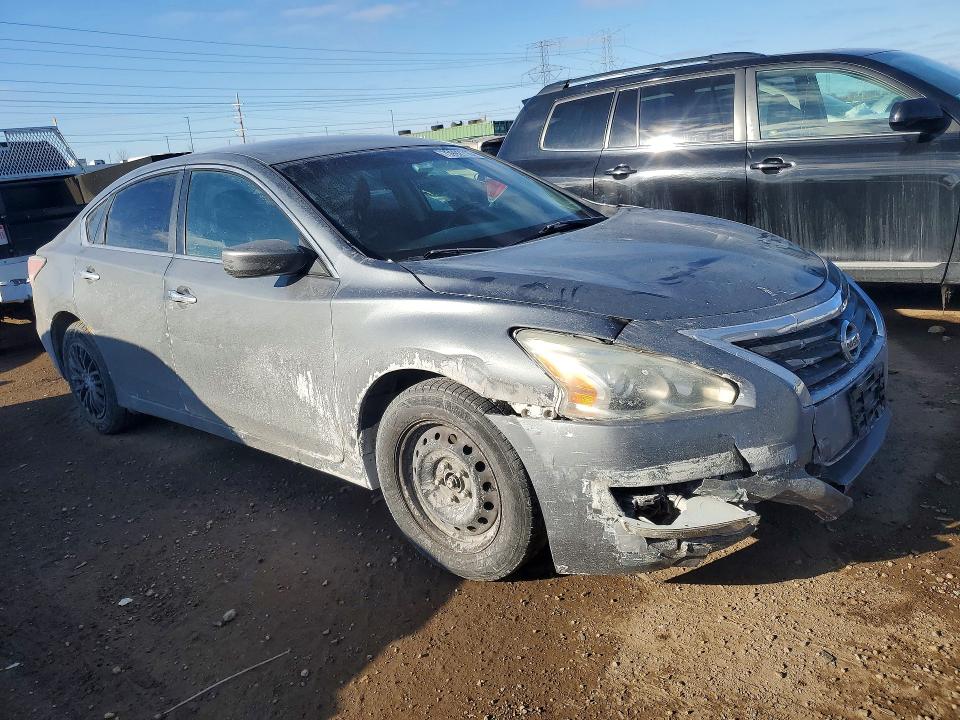 2014 Nissan Altima მანქანა იყიდება აუქციონზე, vin: 1N4AL3AP6EN356090, აუქციონის ნომერი: 75992715