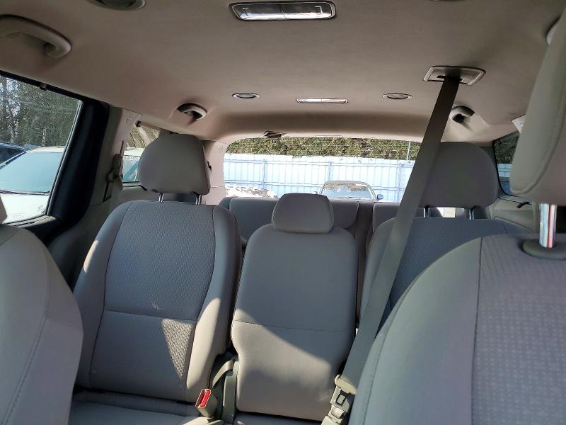 Продажа на аукционе авто 2017 Kia Sedona, vin: KNDMB5C18H6299033, номер лота: 78623405