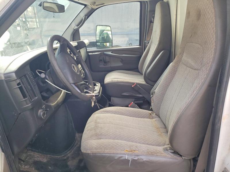 41637436 :رقم المزاد ، 1GB3G2CGXF1265660 vin ، 2015 Chevrolet Express G3500 مزاد بيع