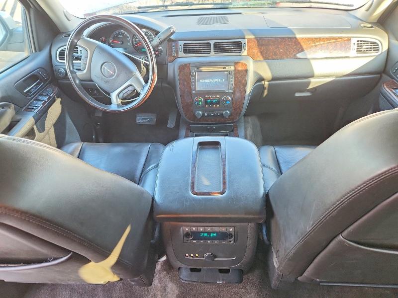 Продажа на аукционе авто 2014 Gmc Yukon Xl, vin: 1GKS2MEF7ER239124, номер лота: 76809815