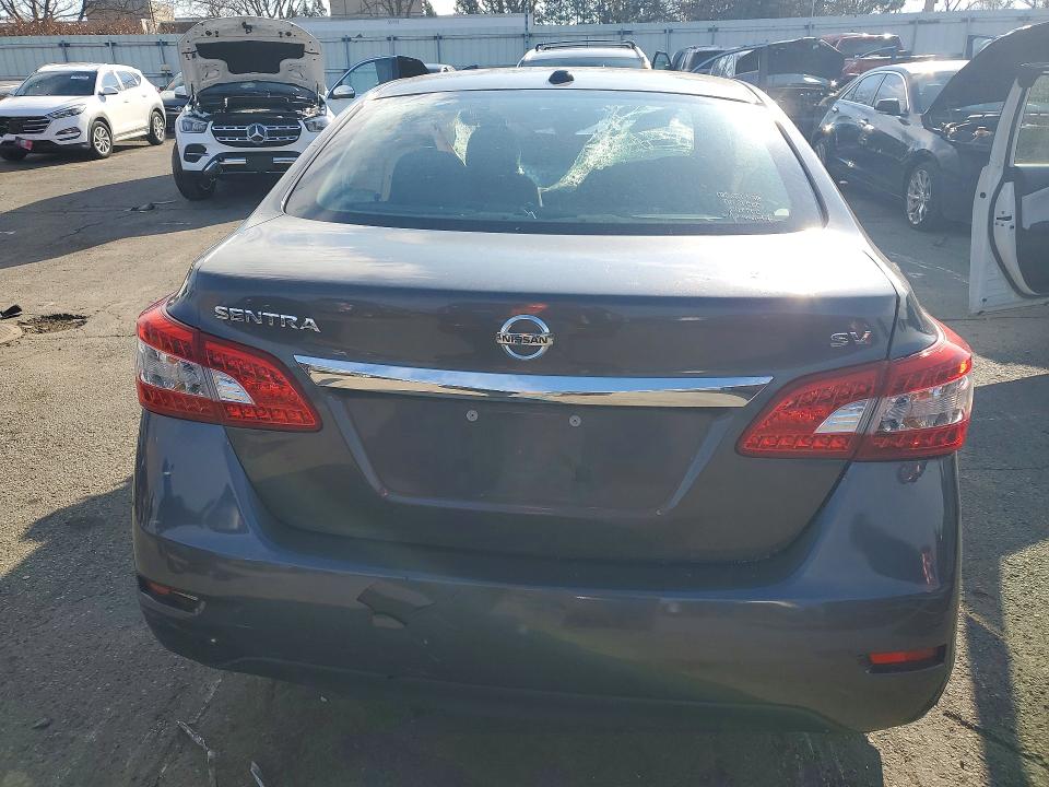 Продажа на аукционе авто 2015 Nissan Sentra, vin: 3N1AB7AP9FL660099, номер лота: 78716415