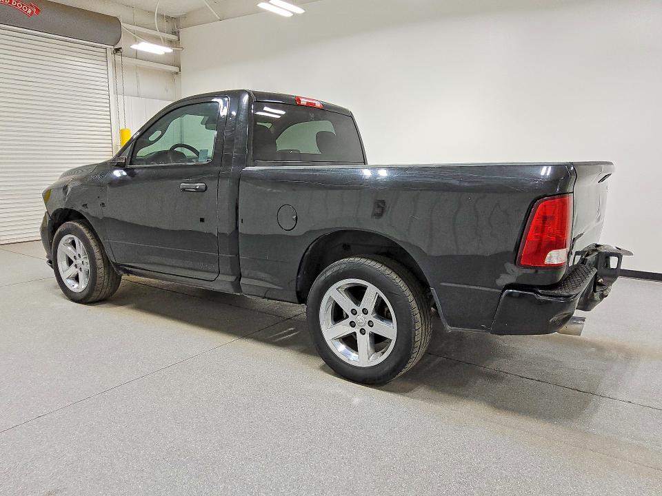 74737525 :رقم المزاد ، 3C6JR6AT1HG721819 vin ، 2017 Ram 1500 مزاد بيع
