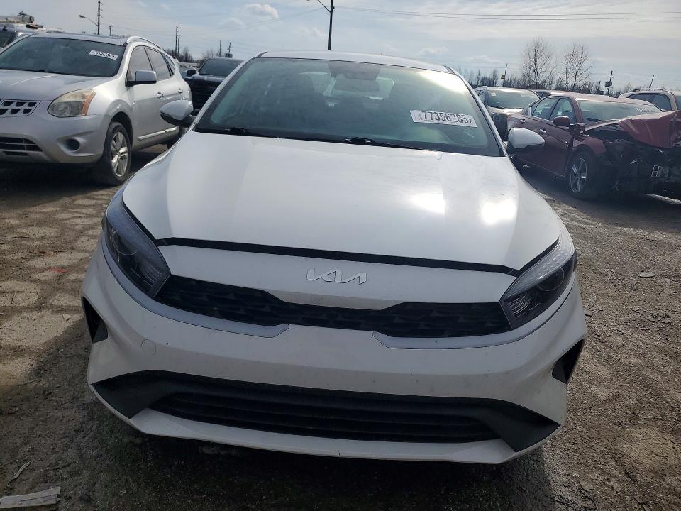 2023 Kia Forte მანქანა იყიდება აუქციონზე, vin: 3KPF24AD3PE637012, აუქციონის ნომერი: 77356285