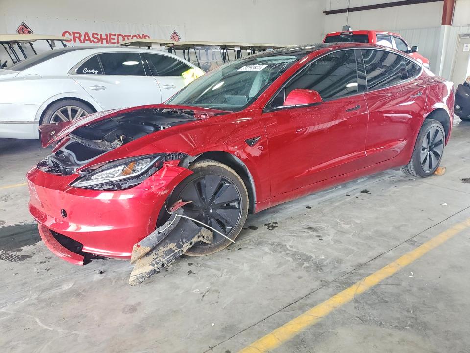 77392835 :رقم المزاد ، 5YJ3E1EA2RF830645 vin ، 2024 Tesla Model 3 مزاد بيع