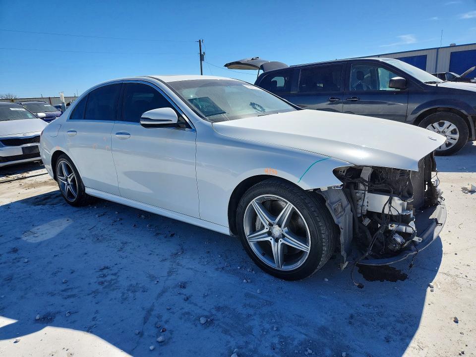 75240745 :رقم المزاد ، WDDZF4JB8HA075053 vin ، 2017 Mercedes-benz E مزاد بيع