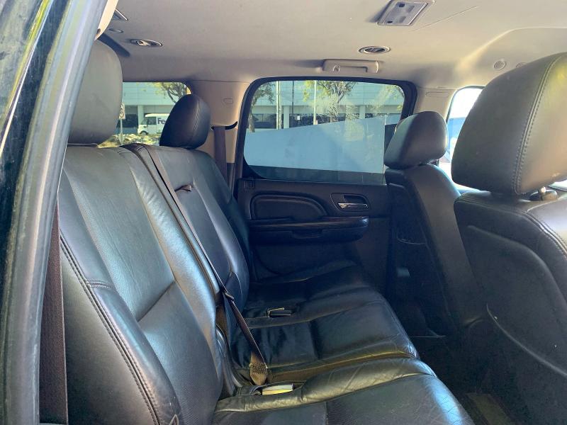 2011 Cadillac Escalade მანქანა იყიდება აუქციონზე, vin: 1GYS3GEF3BR269222, აუქციონის ნომერი: 78325795