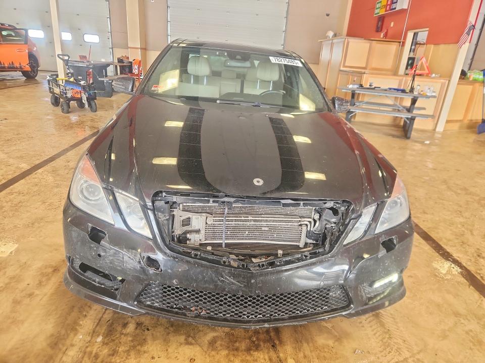 78275485 :رقم المزاد ، WDDHF9AB5BA356484 vin ، 2011 Mercedes-benz E مزاد بيع