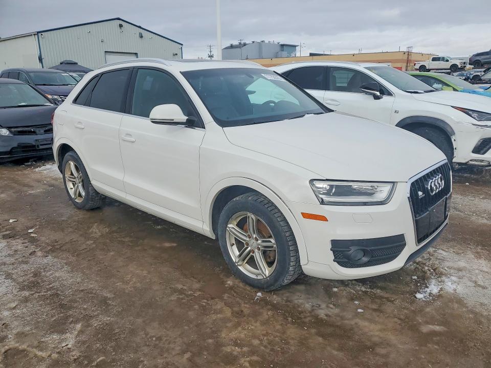 Продаж на аукціоні авто 2015 Audi Q3, vin: WA1GFEFS5FR009049, номер лоту: 77753525