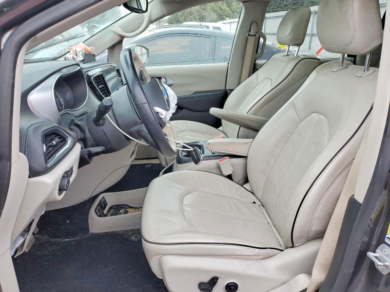 76552215 :رقم المزاد ، 2C4RC1N78JR258297 vin ، 2018 Chrysler Pacifica مزاد بيع