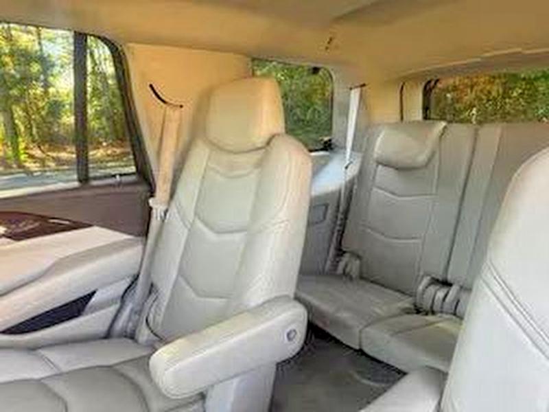77451085 :رقم المزاد ، 1GYS4BKJXGR177458 vin ، 2016 Cadillac Escalade L مزاد بيع