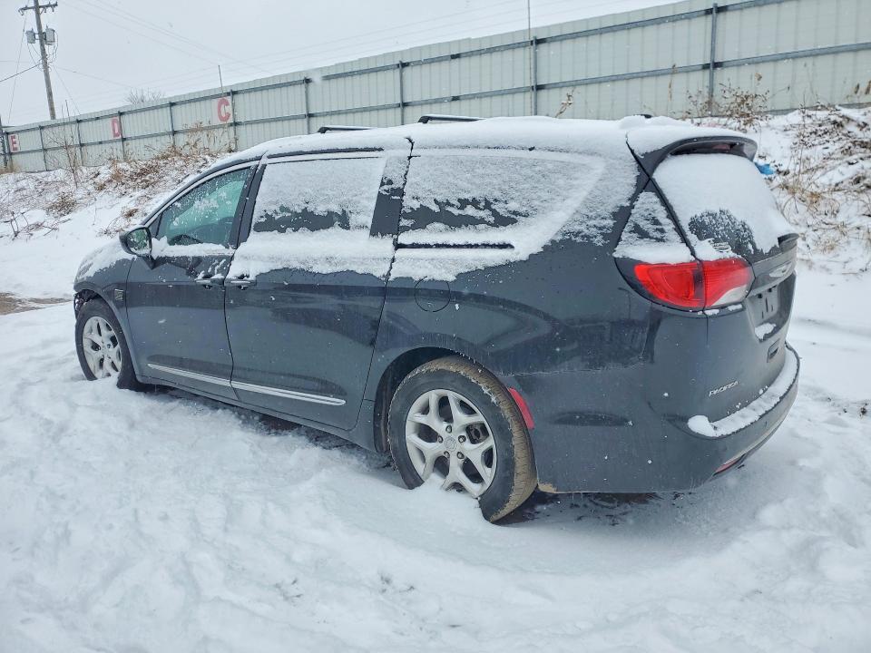 2017 Chrysler Pacifica მანქანა იყიდება აუქციონზე, vin: 2C4RC1BG0HR777231, აუქციონის ნომერი: 78354185