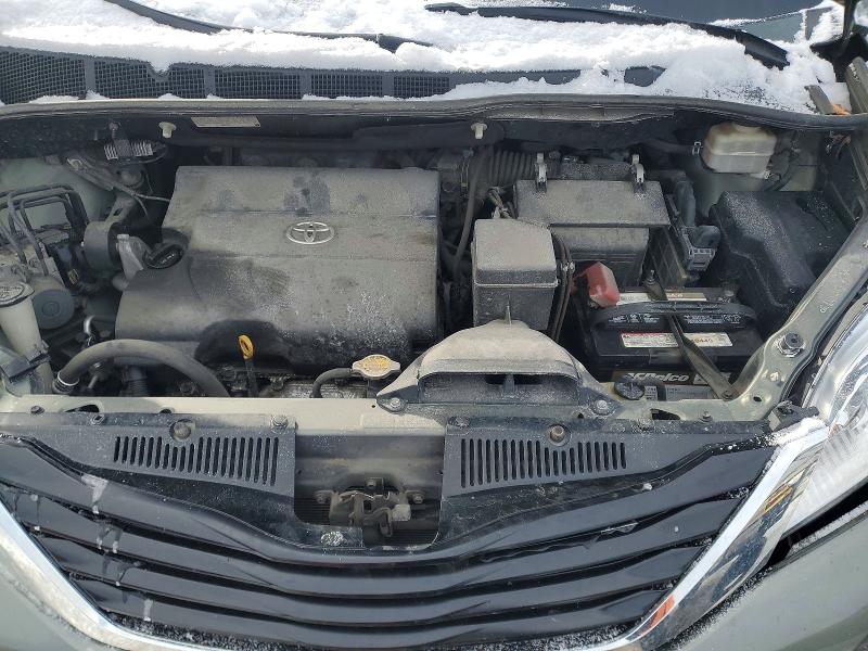 2014 Toyota Sienna მანქანა იყიდება აუქციონზე, vin: 5TDKK3DC4ES425766, აუქციონის ნომერი: 75596745
