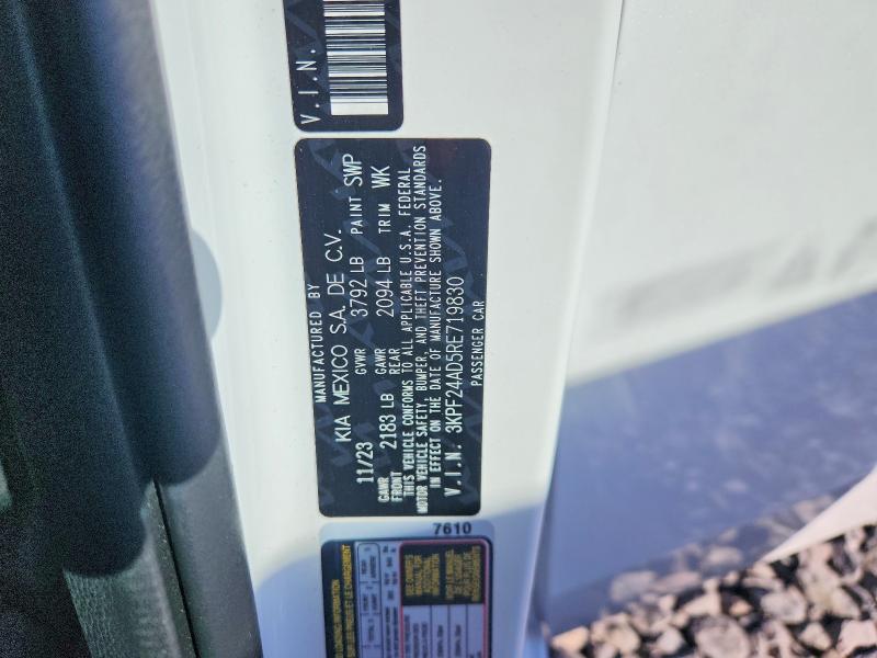 77594705 :رقم المزاد ، 3KPF24AD5RE719830 vin ، 2024 Kia Forte مزاد بيع