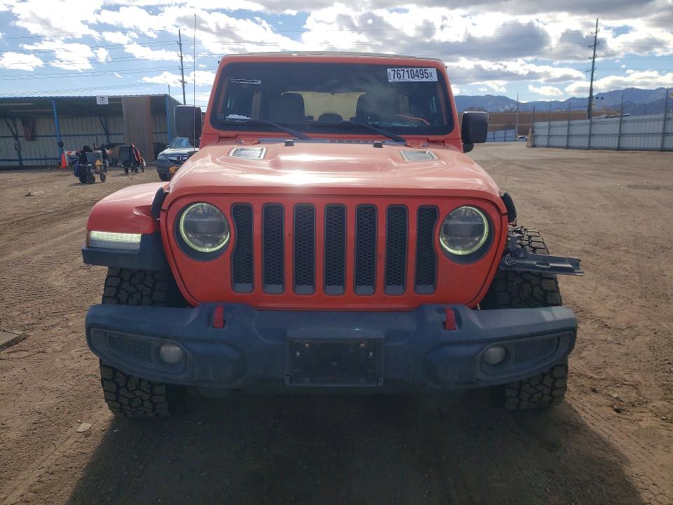 76710495 :رقم المزاد ، 1C4HJXFG5JW176800 vin ، 2018 Jeep Wrangler Unlimited مزاد بيع