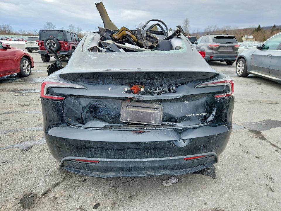 Продажа на аукционе авто 2024 Tesla Model 3, vin: 5YJ3E1EB7RF731988, номер лота: 75165915