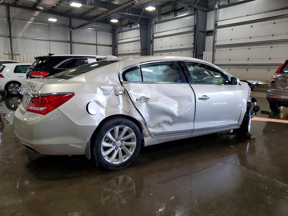 78052105 :رقم المزاد ، 1G4GD5G34GF122184 vin ، 2016 Buick Lacrosse مزاد بيع