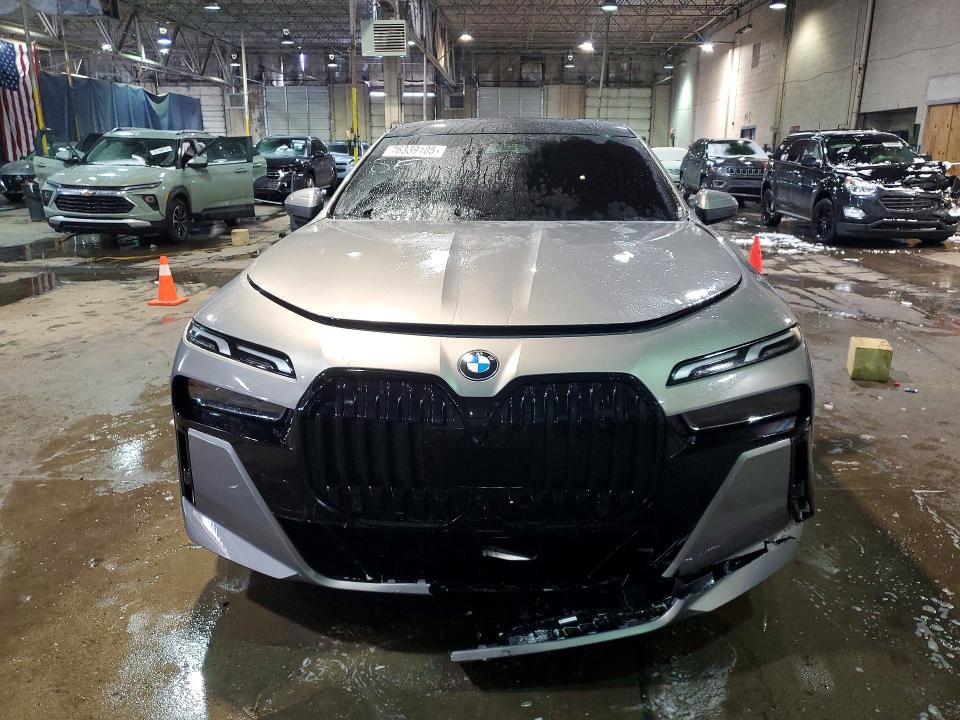 Продаж на аукціоні авто 2023 Bmw 760, vin: WBA33EJ02PCM90642, номер лоту: 76339105