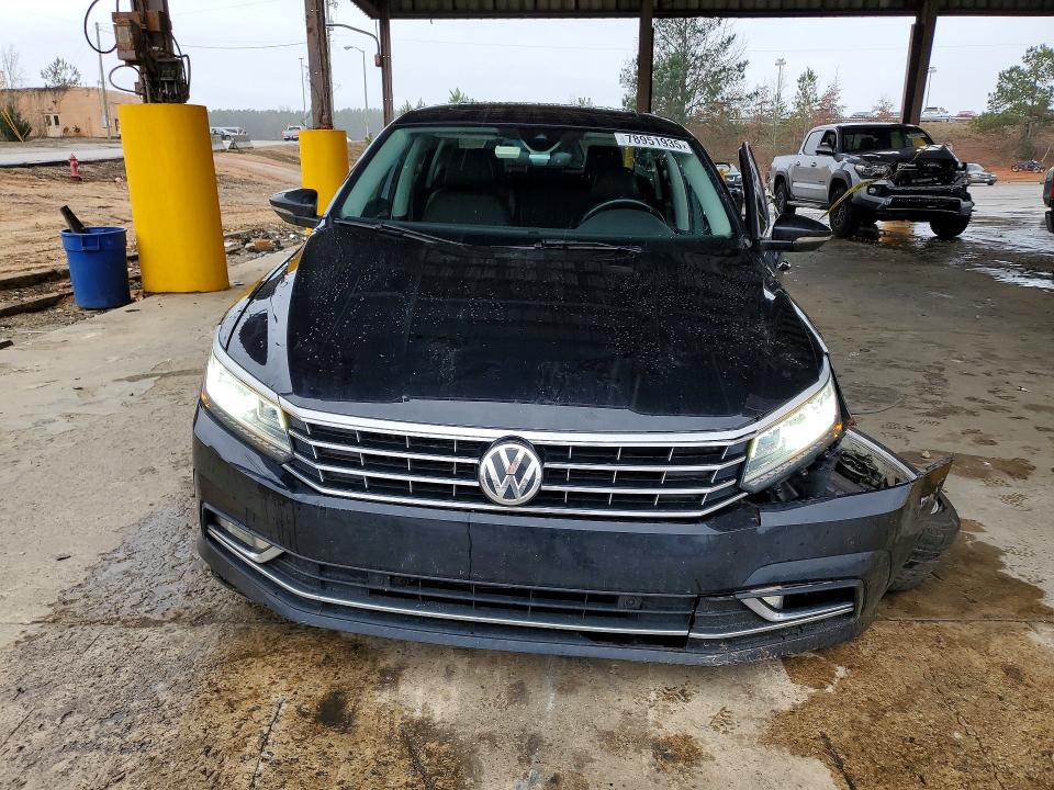 Продаж на аукціоні авто 2017 Volkswagen Passat, vin: 1VWCT7A37HC071712, номер лоту: 78951935