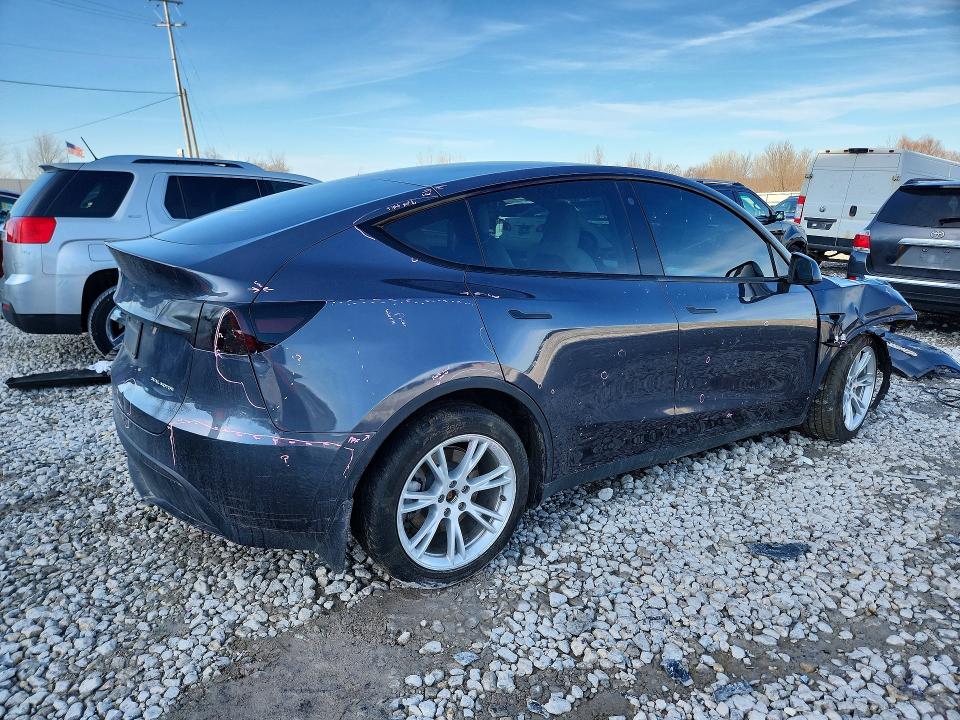 Продажа на аукционе авто 2022 Tesla Model Y, vin: 7SAYGDEE5NF563843, номер лота: 78212005