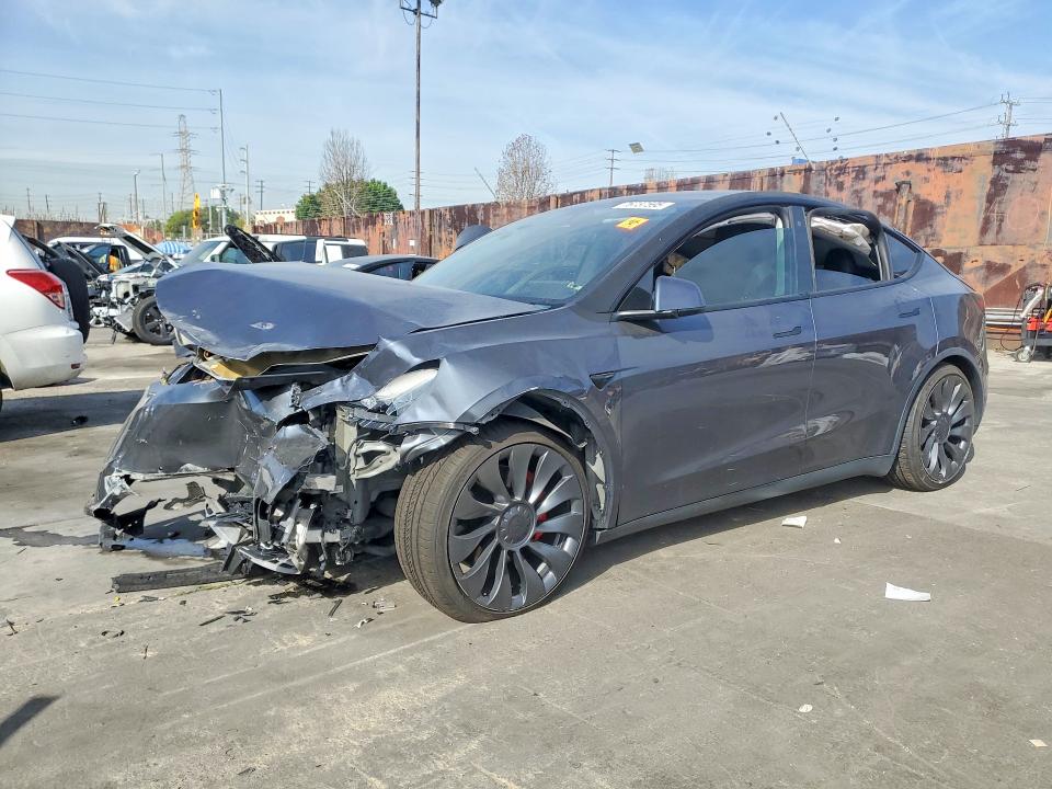 2020 Tesla Model Y მანქანა იყიდება აუქციონზე, vin: 5YJYGDEF0LF001481, აუქციონის ნომერი: 76737595