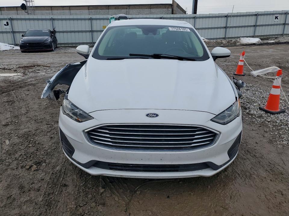 Продажа на аукционе авто 2020 Ford Fusion, vin: 3FA6P0H77LR240230, номер лота: 77528105