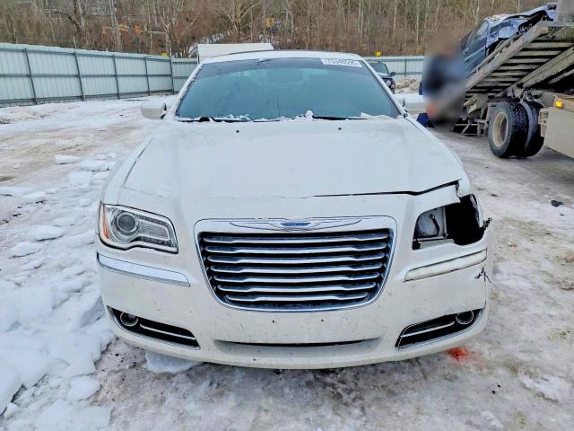2014 Chrysler 300 მანქანა იყიდება აუქციონზე, vin: 2C3CCAAG7EH355437, აუქციონის ნომერი: 75348595