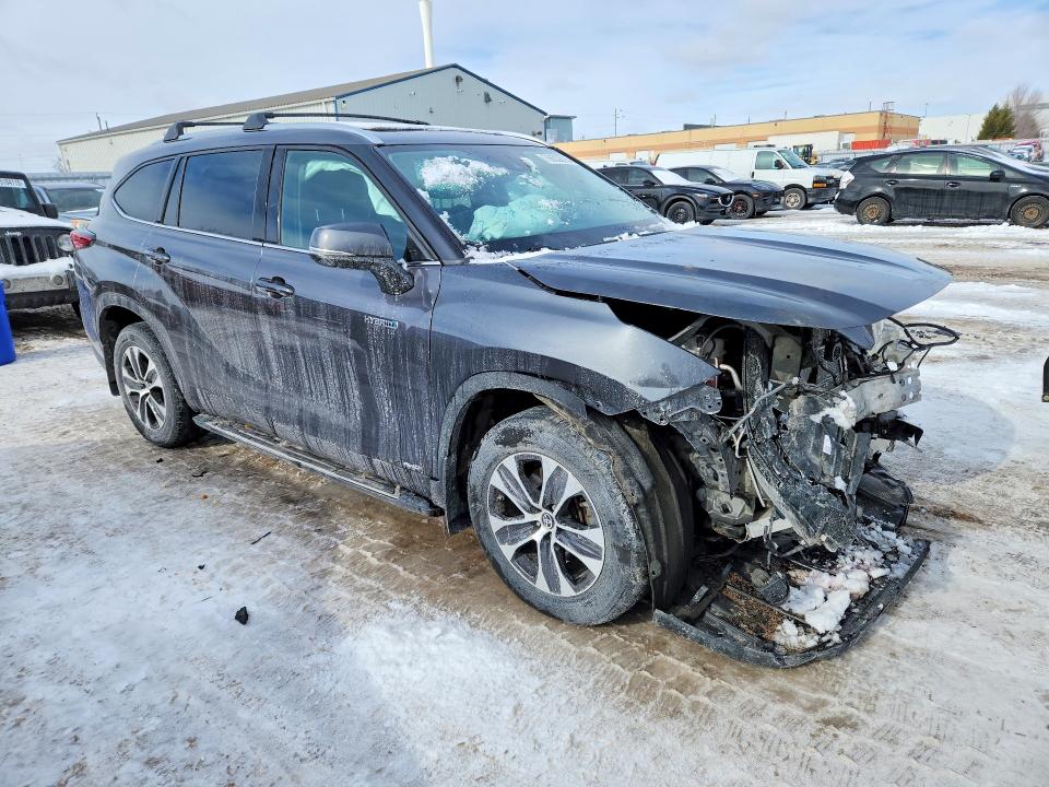 2021 Toyota Highlander მანქანა იყიდება აუქციონზე, vin: 5TDGBRCHXMS048980, აუქციონის ნომერი: 76603875