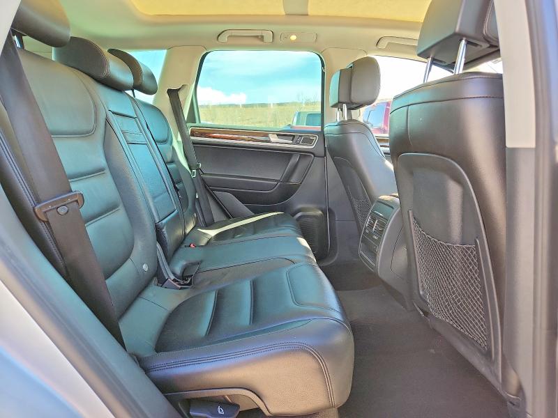 78307545 :رقم المزاد ، WVGEP9BP2ED010332 vin ، 2014 Volkswagen Touareg مزاد بيع