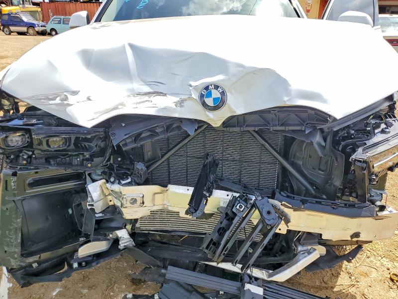 78085615 :رقم المزاد ، 5UX23EM08S9X21557 vin ، 2025 Bmw X7 مزاد بيع