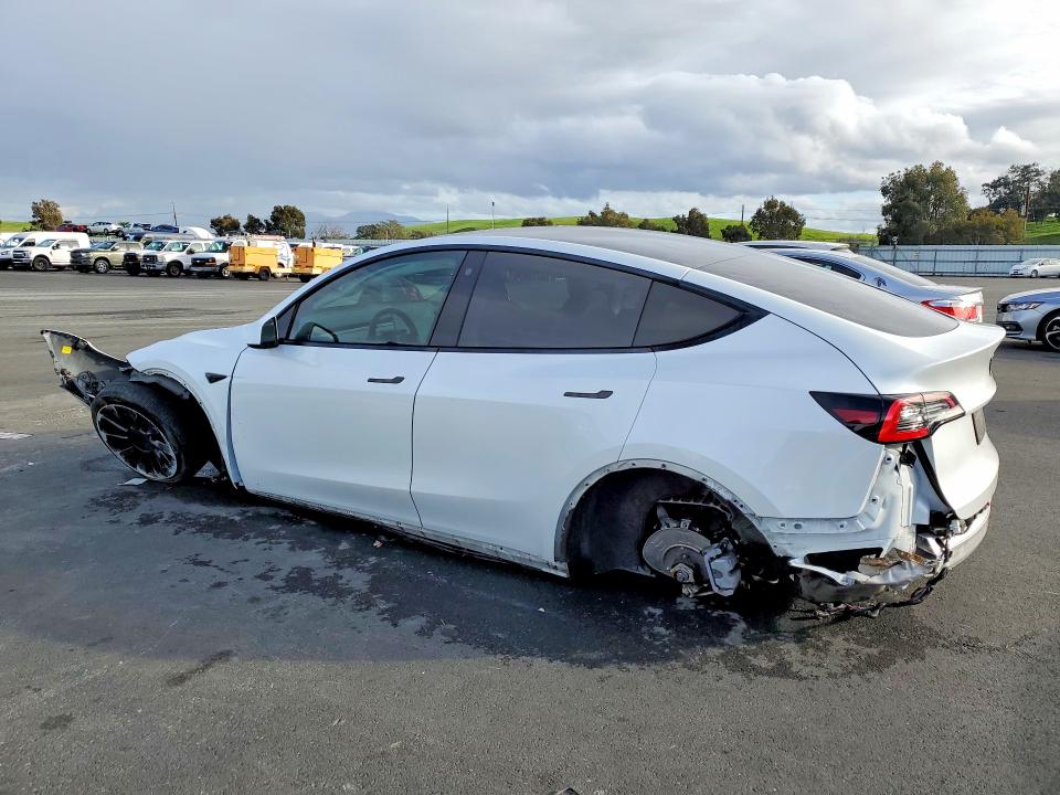 2021 Tesla Model Y მანქანა იყიდება აუქციონზე, vin: 5YJYGDEE1MF137854, აუქციონის ნომერი: 77628065