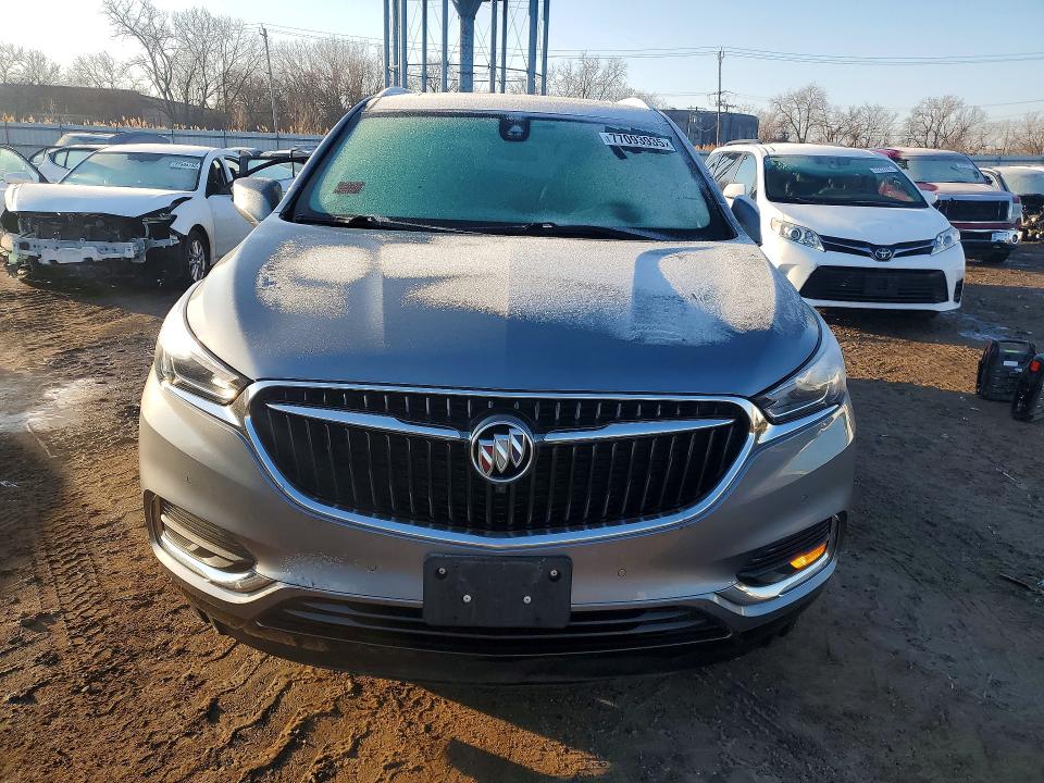77093935 :رقم المزاد ، 5GAEVBKW0JJ192408 vin ، 2018 Buick Enclave مزاد بيع