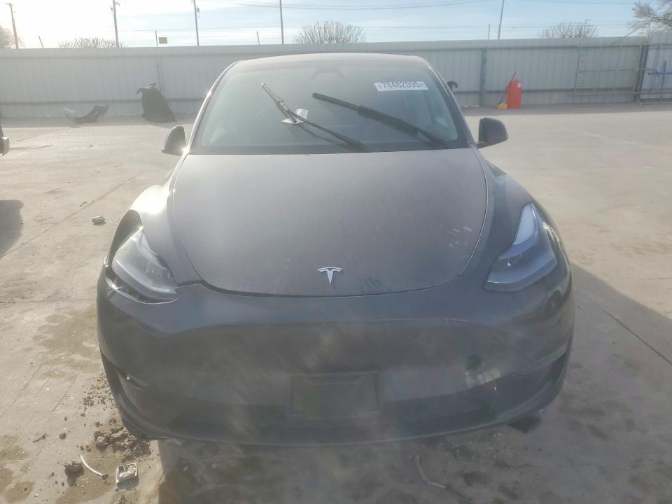 78482095 :رقم المزاد ، 7SAYGDED1RA303997 vin ، 2024 Tesla Model Y مزاد بيع