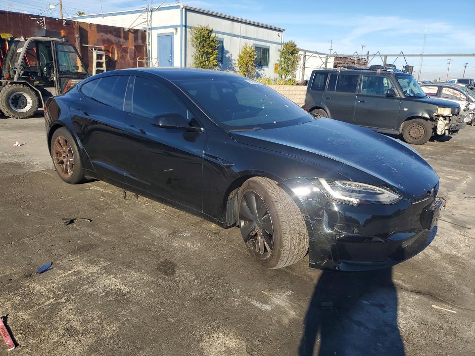 Продажа на аукционе авто 2022 Tesla Model S, vin: 5YJSA1E59NF464302, номер лота: 78190965