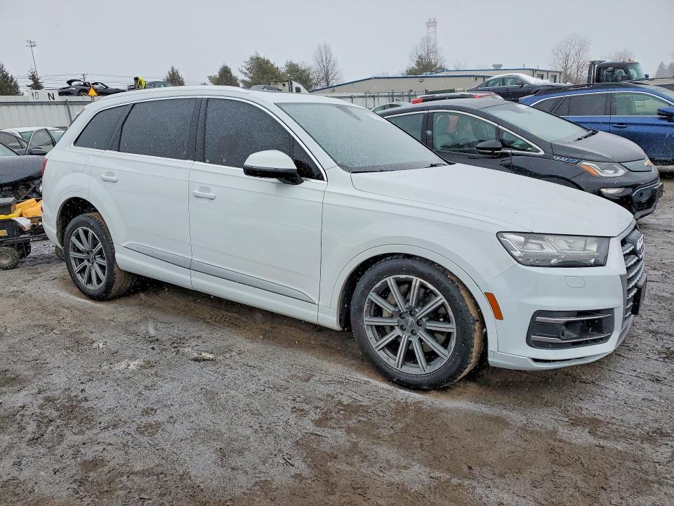 76512365 :رقم المزاد ، WA1LHAF77JD035252 vin ، 2018 Audi Q7 مزاد بيع