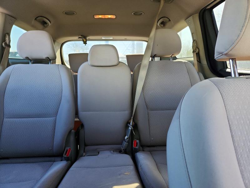 2018 Kia Sedona Lx მანქანა იყიდება აუქციონზე, vin: KNDMB5C18J6381981, აუქციონის ნომერი: 73384265