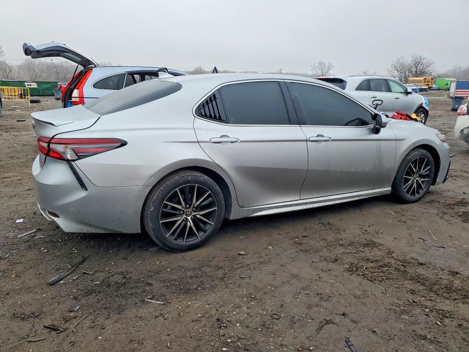 Aukcja sprzedaży 2021 Toyota Camry, vin: 4T1G11AK3MU411257, numer aukcji: 77381705