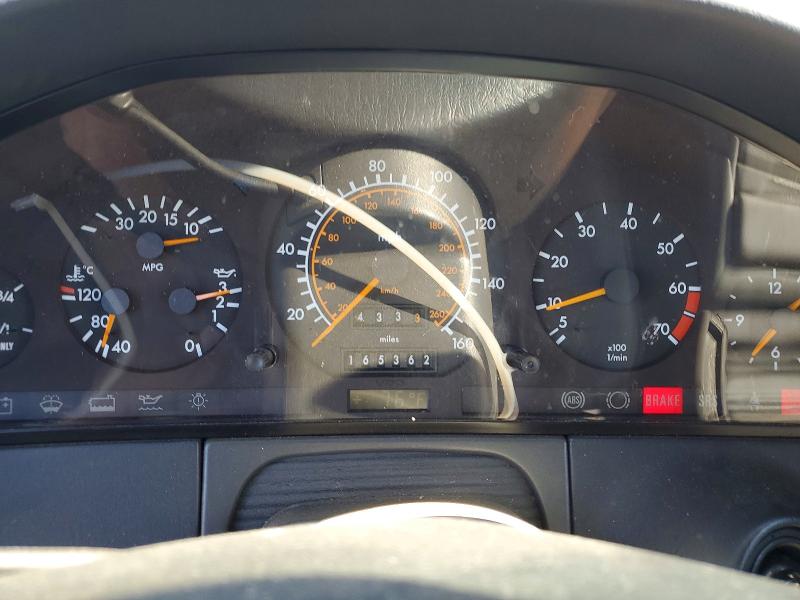 Продажа на аукционе авто 1993 Mercedes-benz 400, vin: WDBGA43E3PA105967, номер лота: 79297345